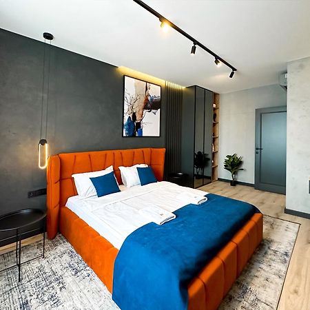 Royal 2 Apartments On Shevchenka 38 Str 리비프 외부 사진