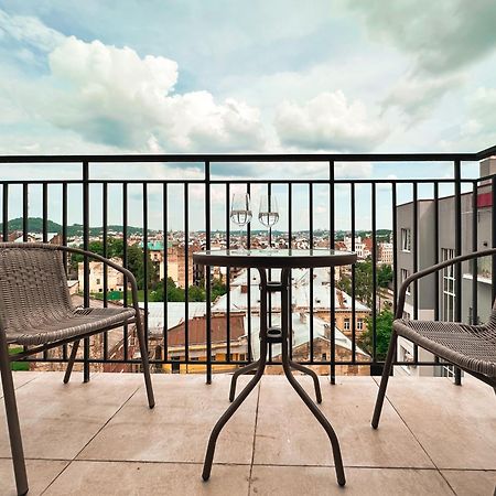 Royal 2 Apartments On Shevchenka 38 Str 리비프 외부 사진