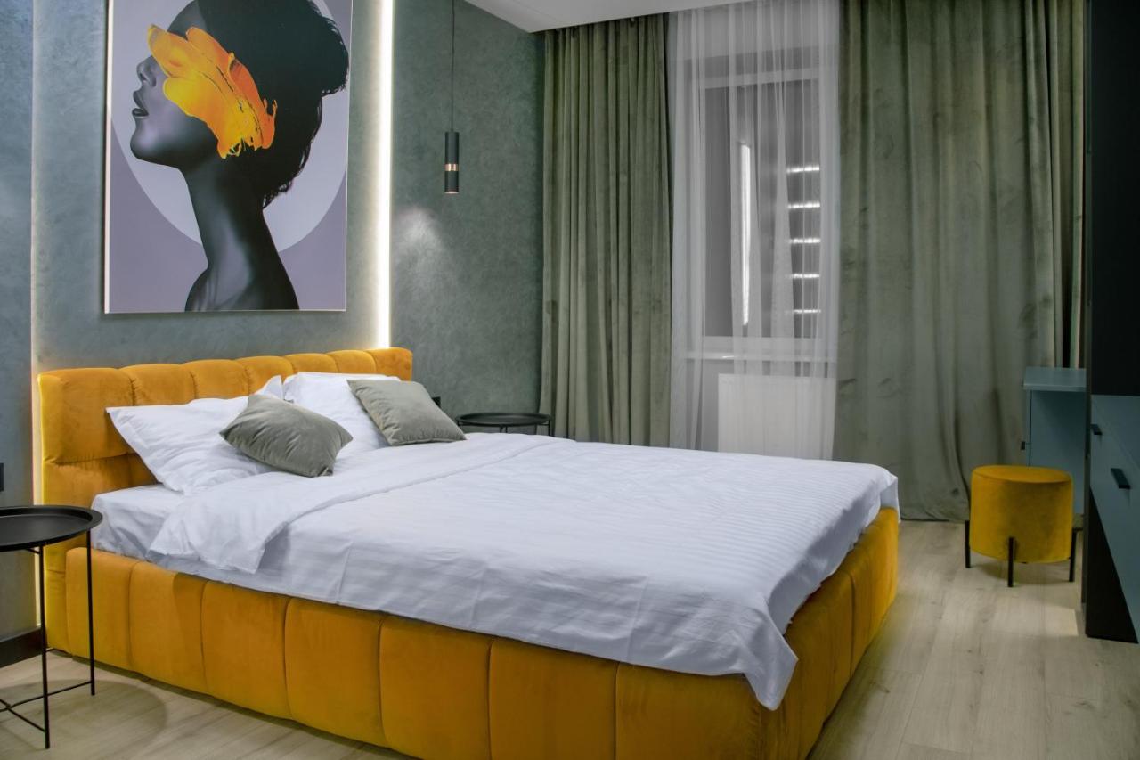 Royal 2 Apartments On Shevchenka 38 Str 리비프 외부 사진