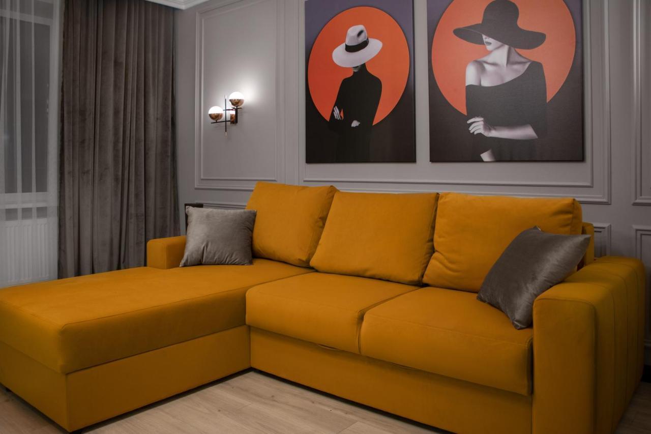 Royal 2 Apartments On Shevchenka 38 Str 리비프 외부 사진